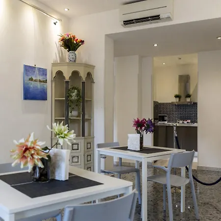 Гостевой дом Dulcis In Vatican 4*