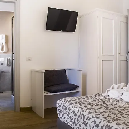 Dulcis In Vatican Гостевой дом 4*